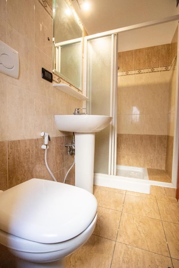 B&B Colorful Suite Yard Rome Luaran gambar