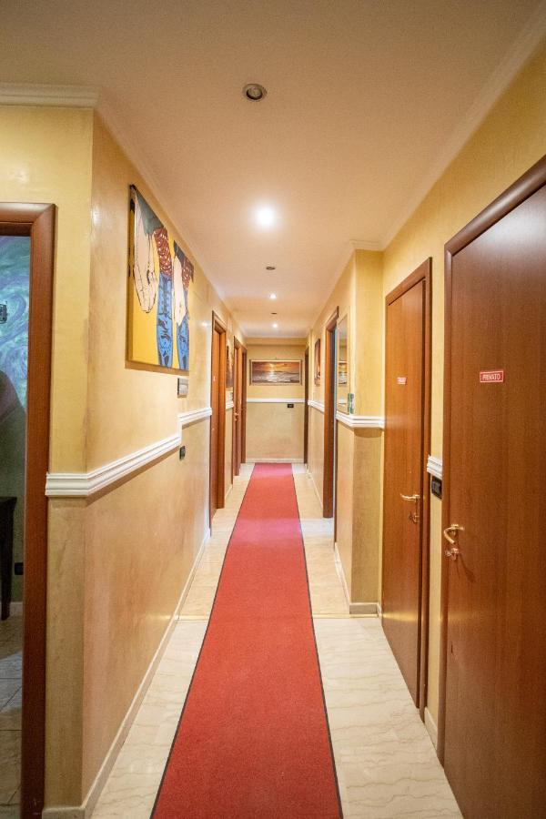B&B Colorful Suite Yard Rome Luaran gambar